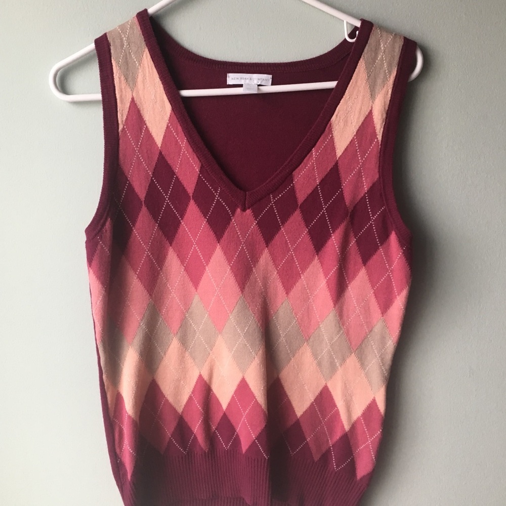 Sweater vest